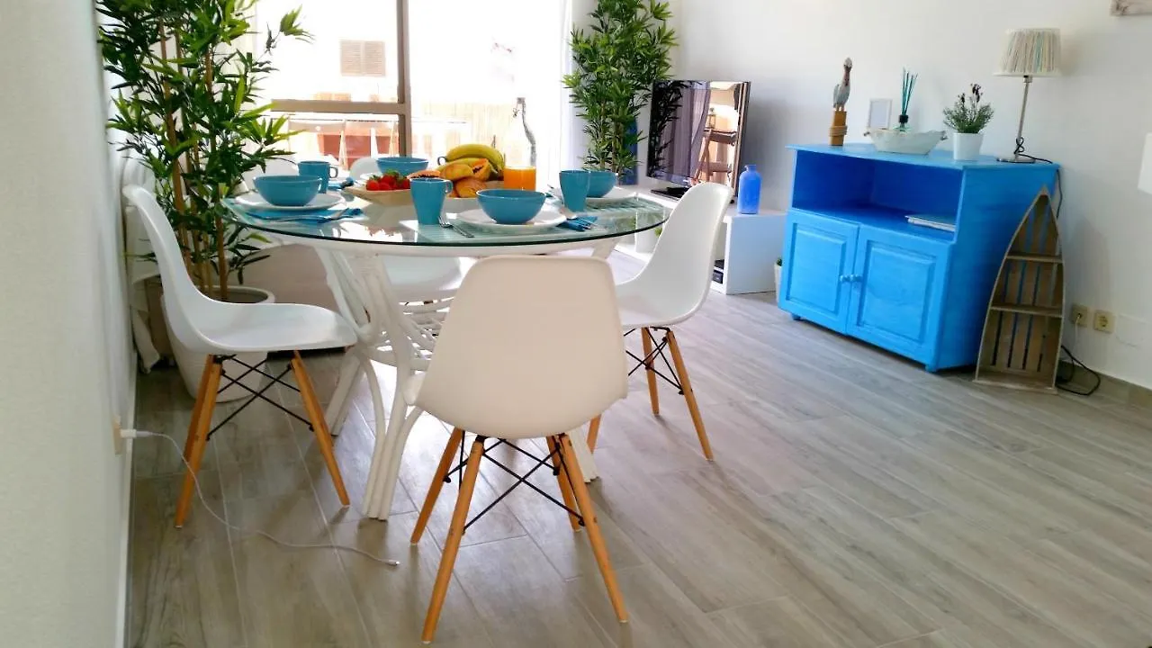 Wow Flat 200M Beach, 10Min Downtown, Terrace With Sea View لاغوس